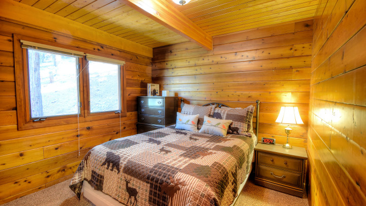 Treetops Cabin