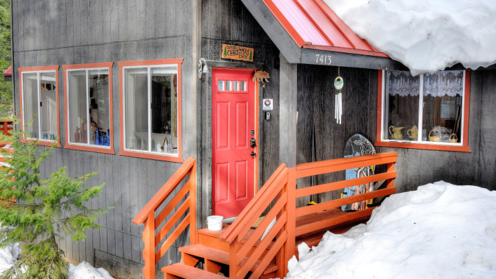 Christmas Cabin