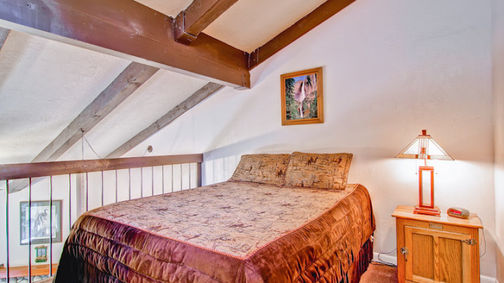 (B212) Loft Condo
