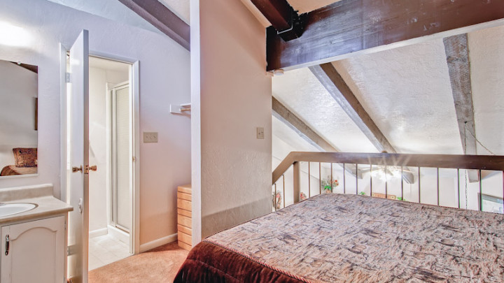 (B212) Loft Condo