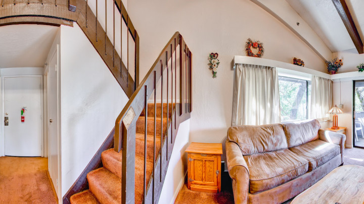 (B212) Loft Condo