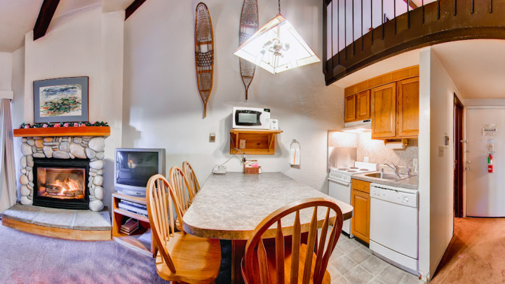 (A210) Loft Condo