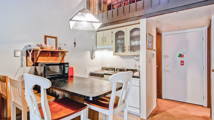 (A203) Loft Condo