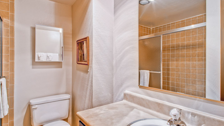 (A203) Loft Condo