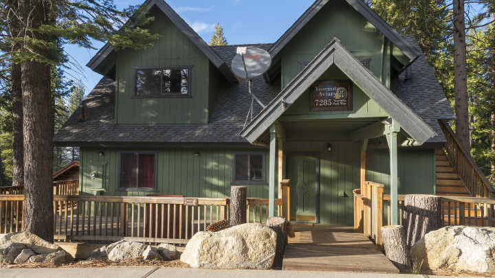 Yosemite Aviary