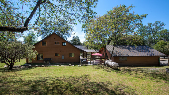 Sierra Base Camp