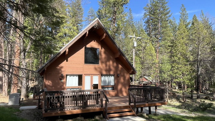 Avid Hiker Lodge