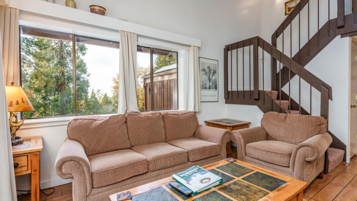 (A206) Loft Condo