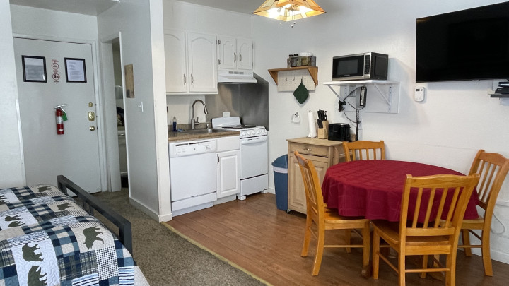 (B107) Studio Condo 