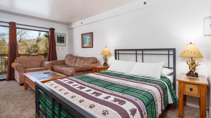 (A109) Studio Condo