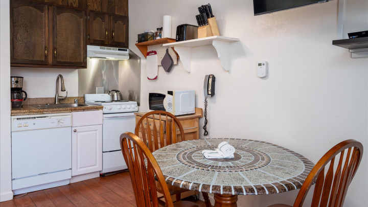 (A109) Studio Condo