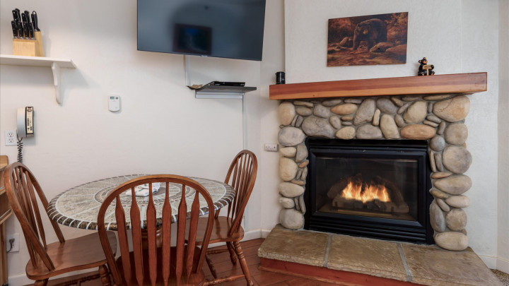 (A109) Studio Condo