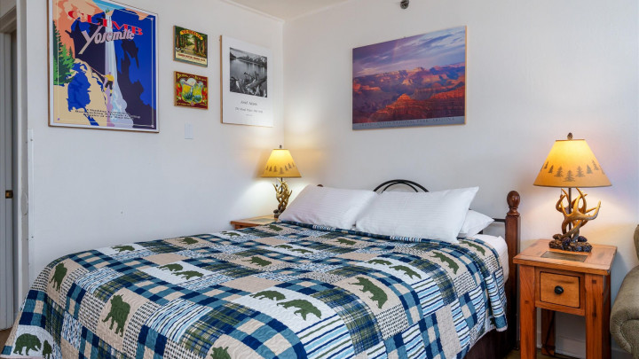 (A110) Studio Condo