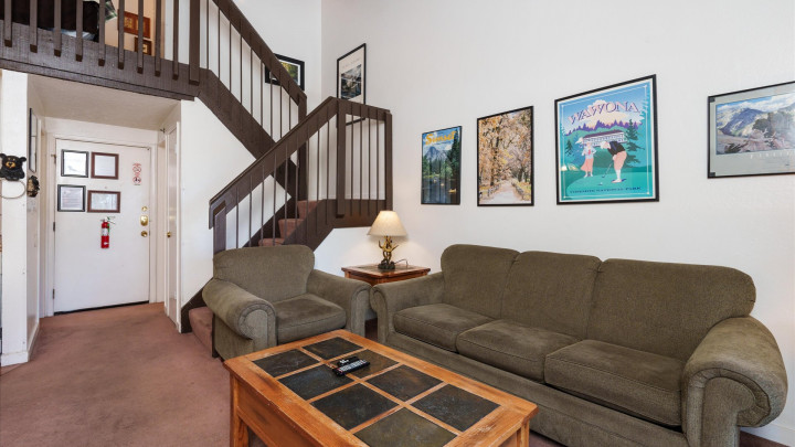 (B210) Loft Condo