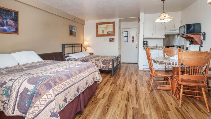(A111) Studio Condo
