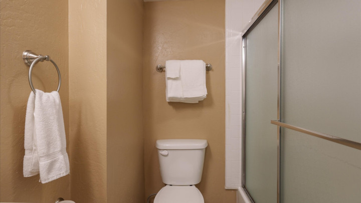 (A111) Studio Condo