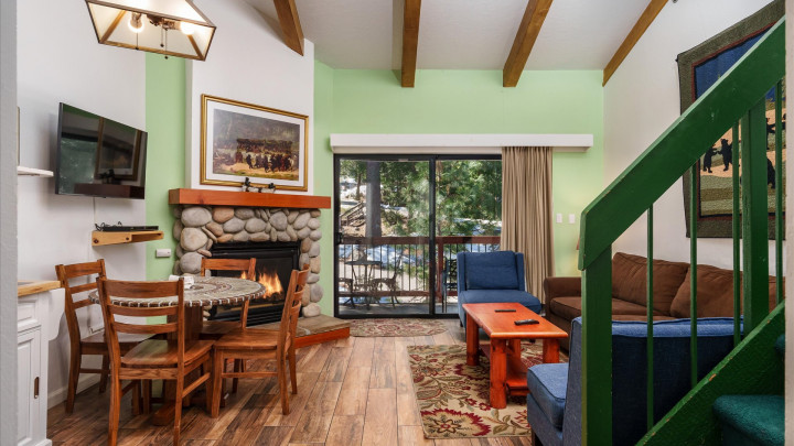 (A204) Loft Condo