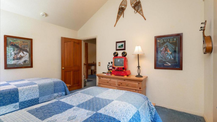 Wawona Home