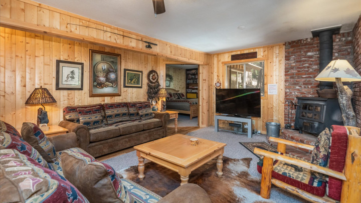 Chalet in the Pines