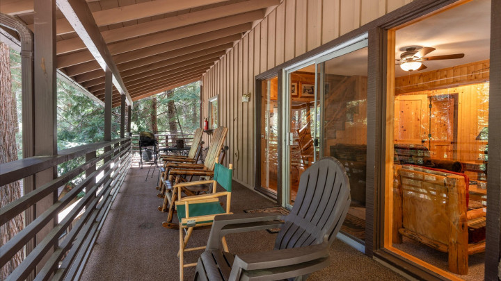 Chalet in the Pines