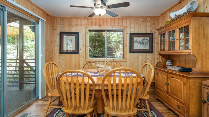 Chalet in the Pines