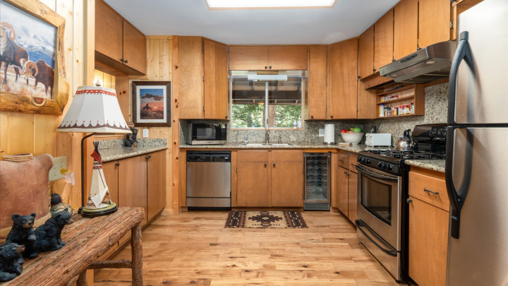 Chalet in the Pines