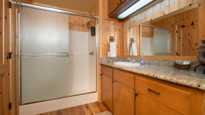 Chalet in the Pines