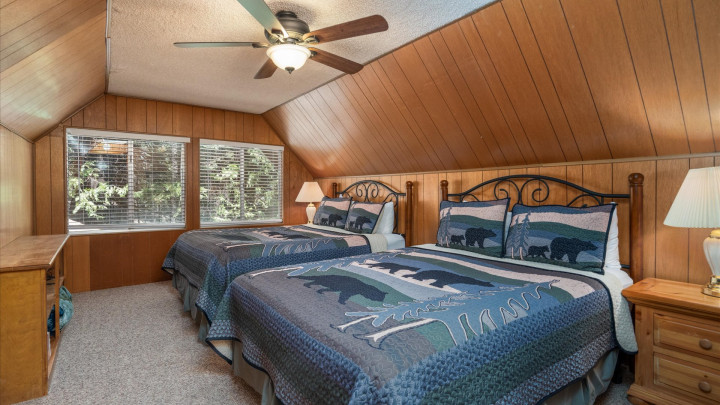 Chalet in the Pines