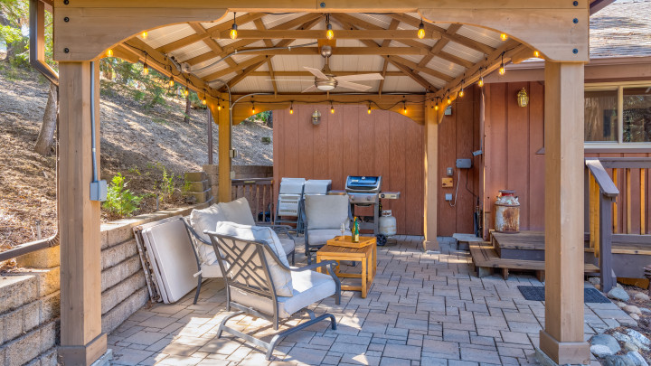 Cedar Mountain Lodge