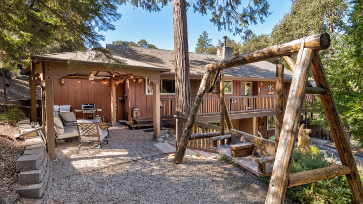 Cedar Mountain Lodge