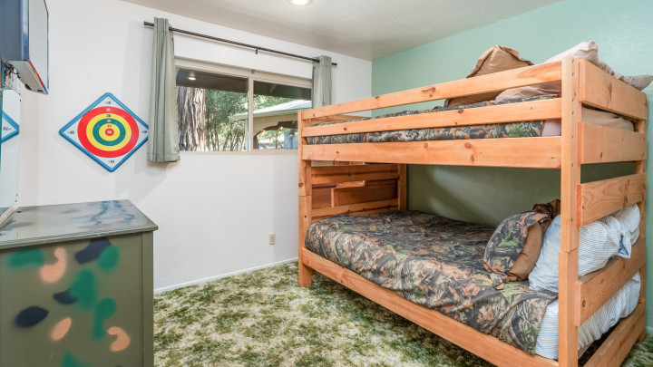 Cedar Mountain Lodge