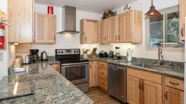 Cedar Mountain Lodge