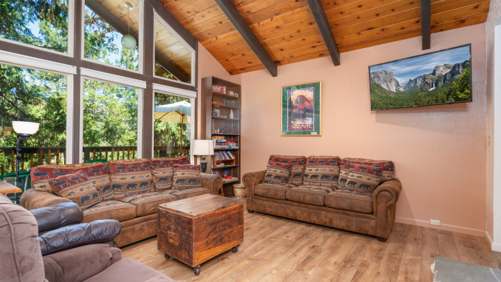 Cedar Mountain Lodge