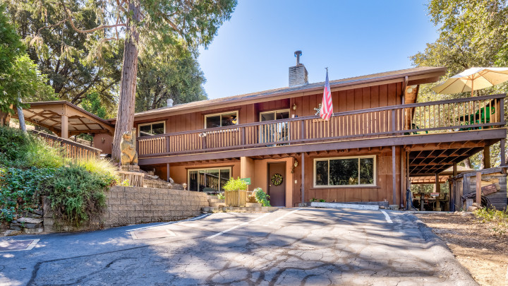 Cedar Mountain Lodge